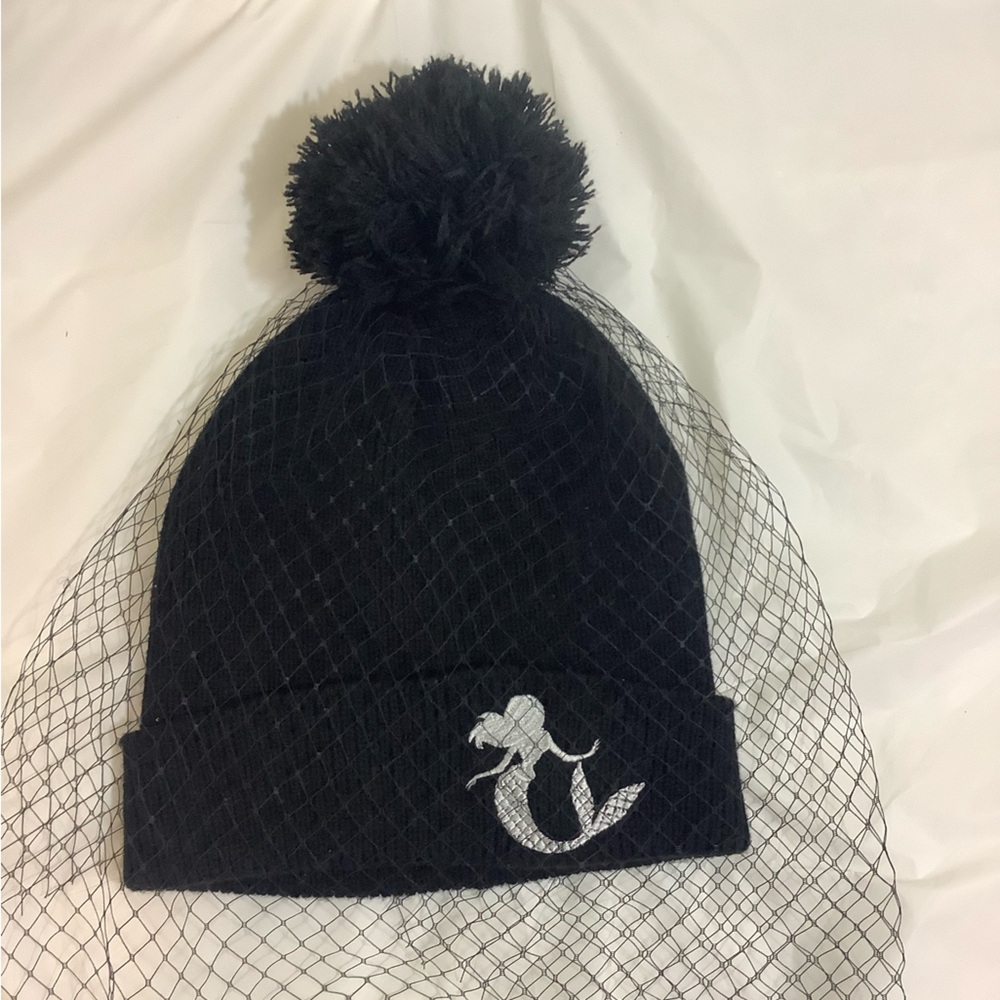 Disney Ariel Mermaid Beanie w/ veil OSFM-Adult